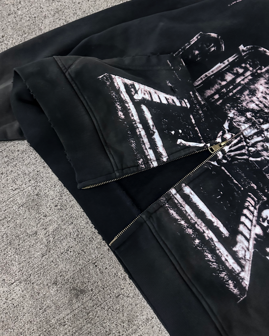 GRAVE DISTRESSED ZIP UP